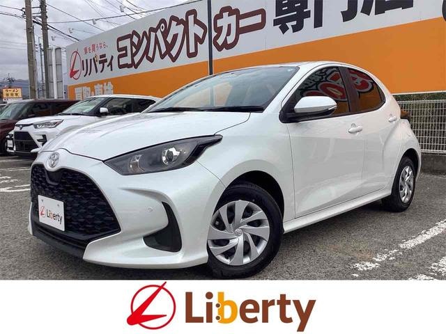 Toyota YARIS 2024 — фото автомобиля 1