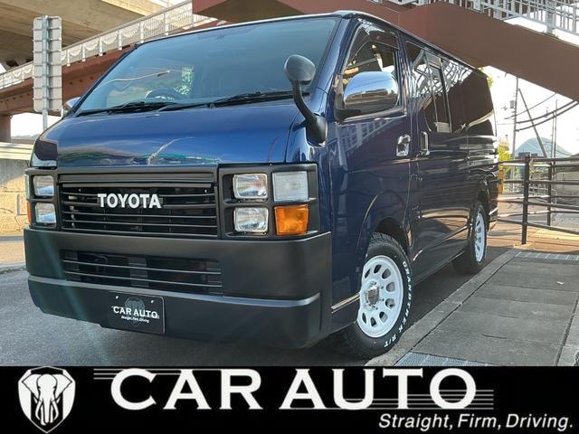 Toyota HIACE VAN 2011 — фото автомобиля 1