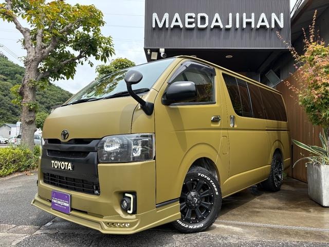 Toyota HIACE VAN 2011 — фото автомобиля 1