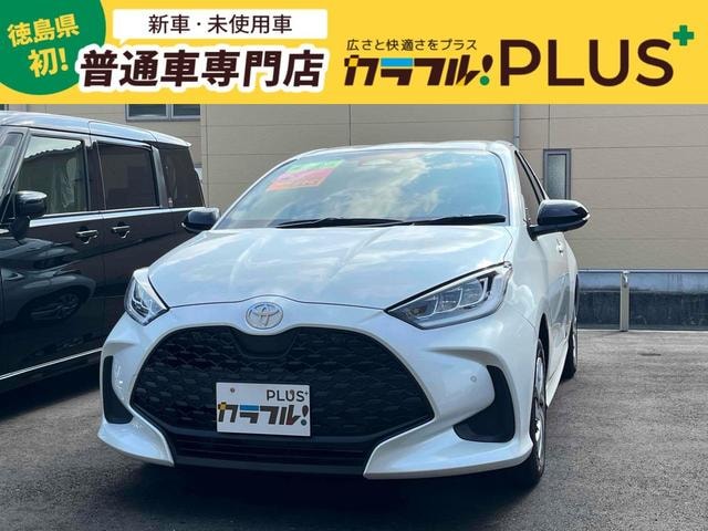 Toyota YARIS 2026 — фото автомобиля