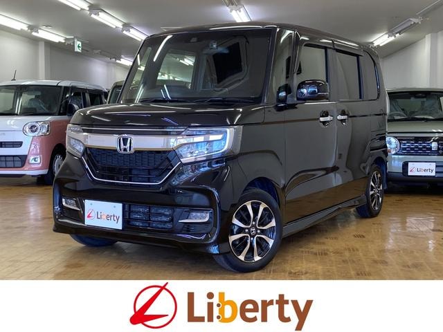 Honda N-BOX CUSTOM 2020 — фото автомобиля 1