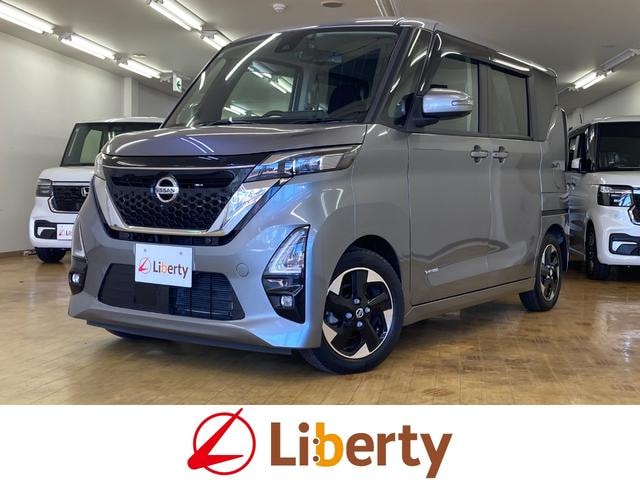Nissan ROOX 2020 — фото автомобиля 1