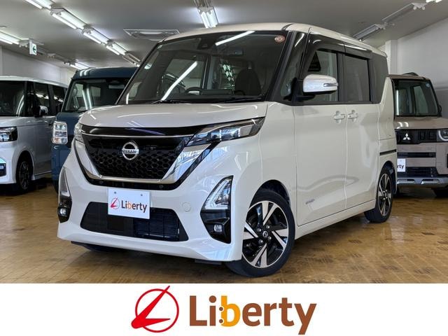 Nissan ROOX 2021 — фото автомобиля 1