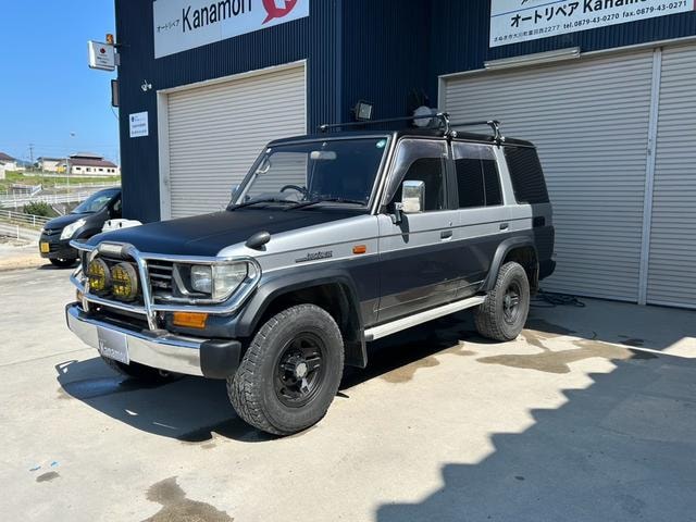 Toyota LAND CRUISER PRADO 1992 — фото автомобиля