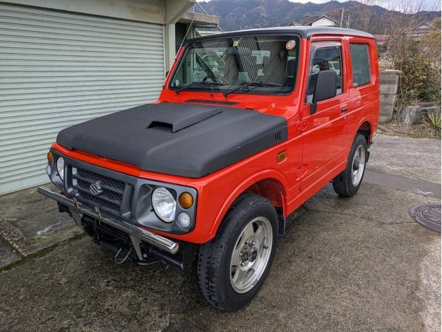 Suzuki JIMNY 1996 — фото автомобиля 1