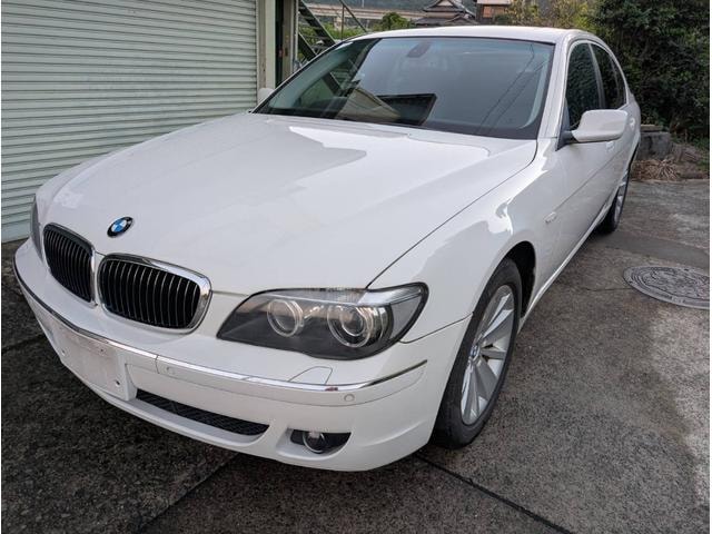 Bmw 7 SERIES 2008 — фото автомобиля 1