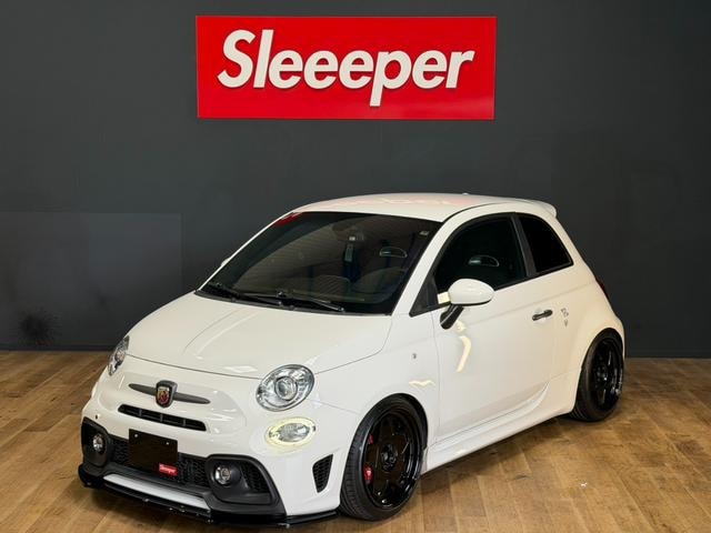 Abarth 595 2017 — фото автомобиля 1