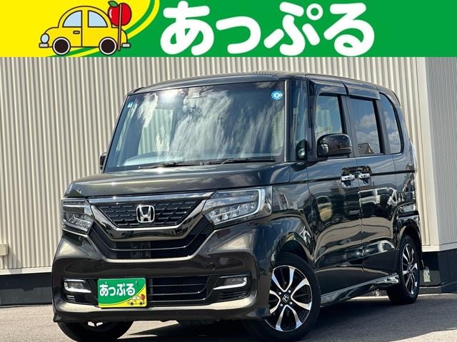 Honda N-BOX CUSTOM 2020 — фото автомобиля 1