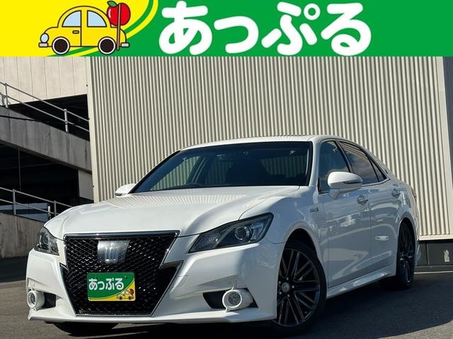 Toyota CROWN HYBRID 2015 — фото автомобиля