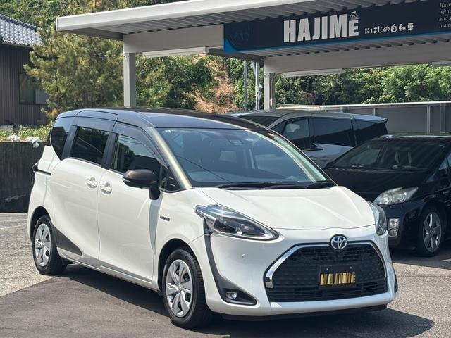 Toyota SIENTA 2018 — фото автомобиля 1