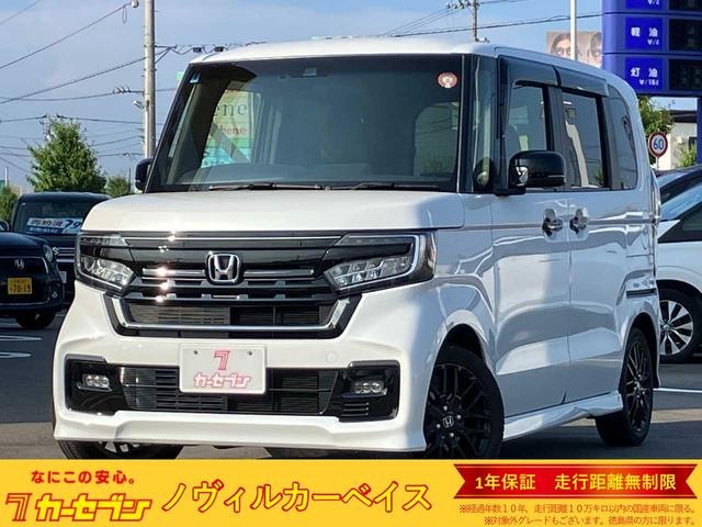 Honda N-BOX CUSTOM 2022 — фото автомобиля 1