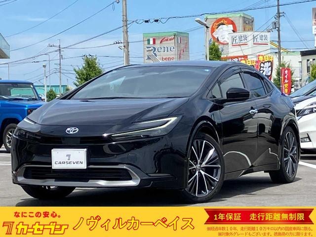 Toyota PRIUS 2023 — фото автомобиля 1