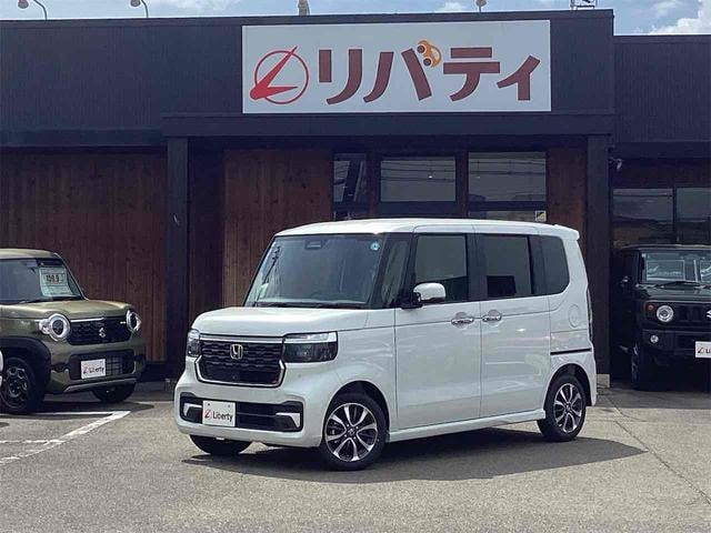 Honda N-BOX CUSTOM 2026 — фото автомобиля 1
