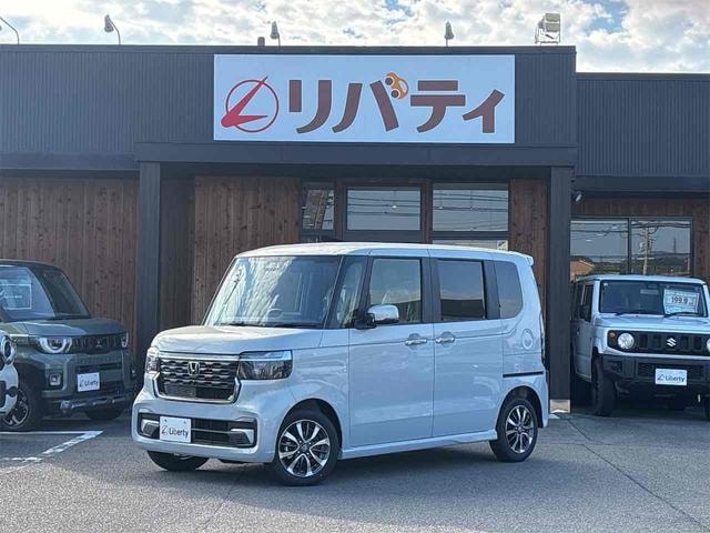 Honda N-BOX CUSTOM 2026 — фото автомобиля