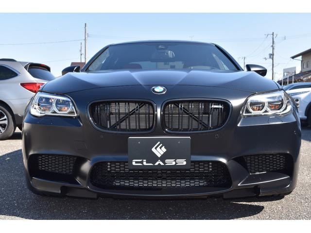 Bmw M5 2013 — фото автомобиля
