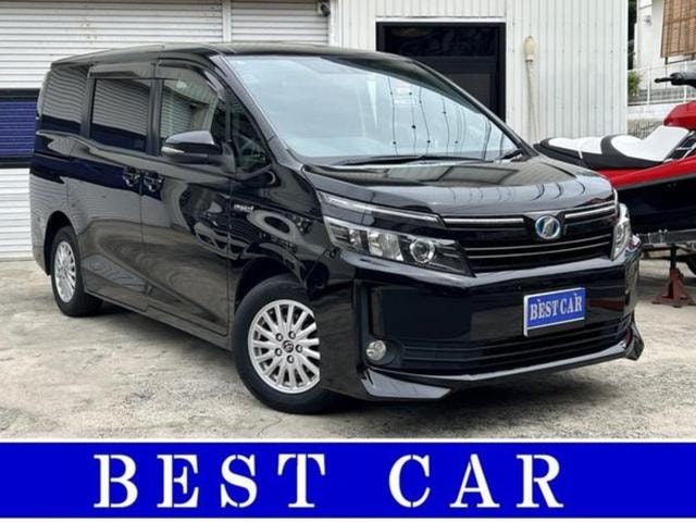 Toyota VOXY 2015 — фото автомобиля 1