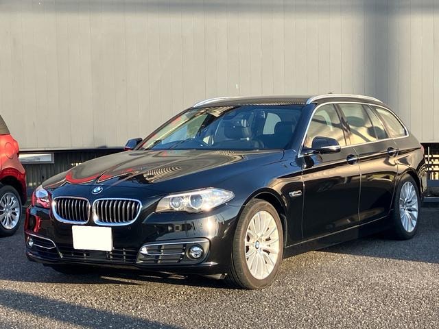 Bmw 5 SERIES 2016 — фото автомобиля 1