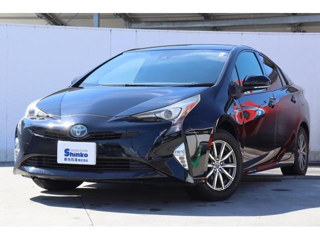Toyota PRIUS 2016 — фото автомобиля 1