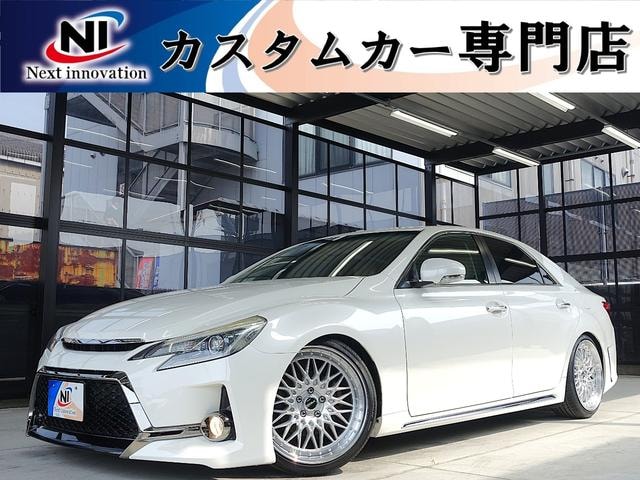Toyota MARK X 2013 — фото автомобиля 1