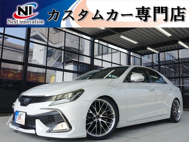 Toyota MARK X 2010 — фото автомобиля 1