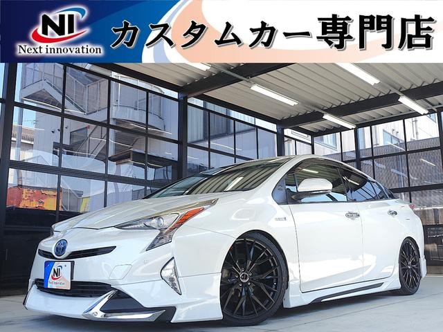 Toyota PRIUS 2016 — фото автомобиля 1