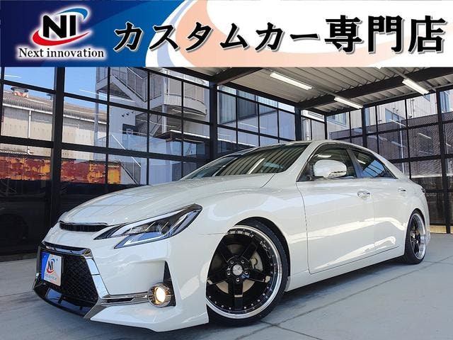 Toyota MARK X 2011 — фото автомобиля 1