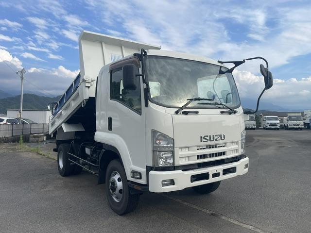 Isuzu FORWARD 2015 — фото автомобиля