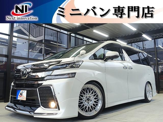 Toyota VELLFIRE 2016 — фото автомобиля 1