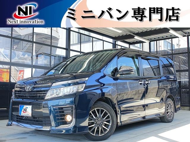 Toyota VOXY 2015 — фото автомобиля 1