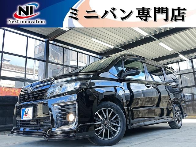 Toyota VOXY 2014 — фото автомобиля 1
