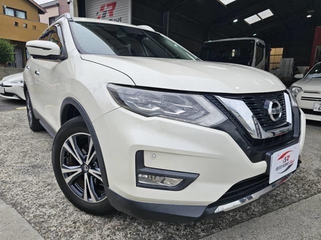 Nissan X-TRAIL 2018 — фото автомобиля 1