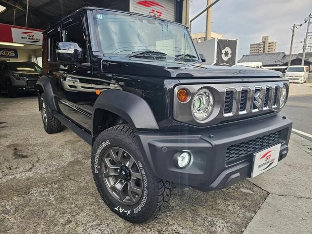 Suzuki JIMNY NOMADE 2025 — фото автомобиля