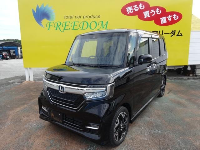 Honda N-BOX CUSTOM 2020 — фото автомобиля 1
