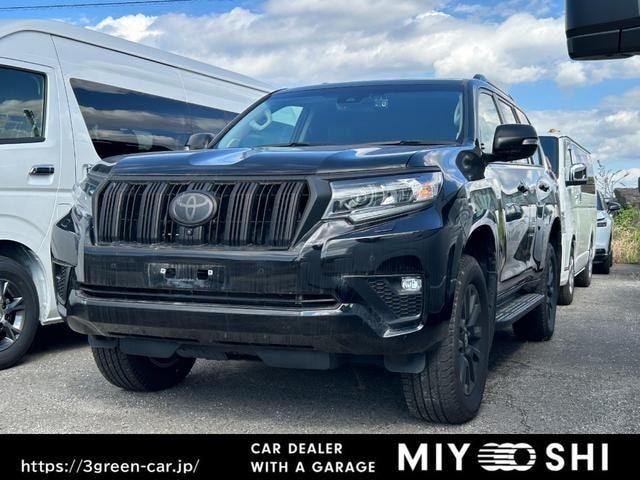 Toyota LAND CRUISER PRADO 2023 — фото автомобиля