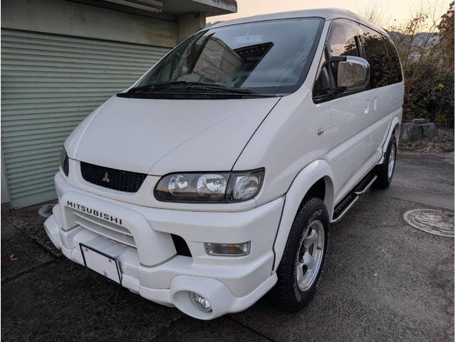 Mitsubishi DELICA SPACE GEAR 2003 — фото автомобиля