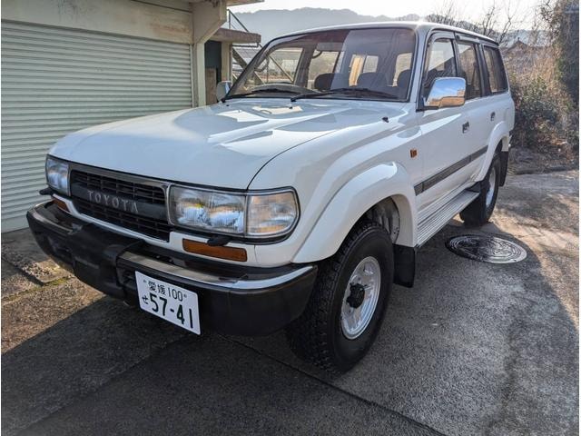 Toyota LAND CRUISER 80 1992 — фото автомобиля 1