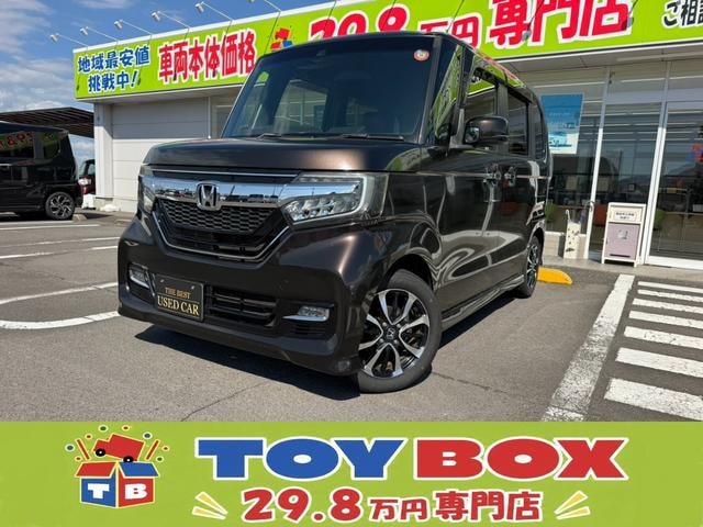 Honda N-BOX CUSTOM 2017 — фото автомобиля