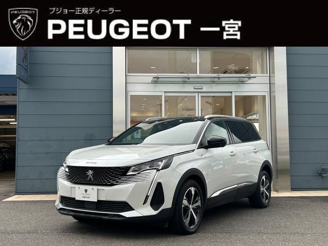 Peugeot 5008 2022 — фото автомобиля 1