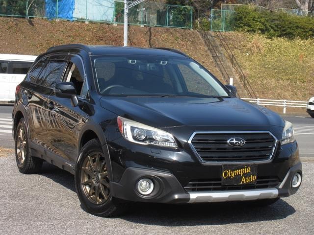 Subaru LEGACY OUTBACK 2015 — фото автомобиля 1