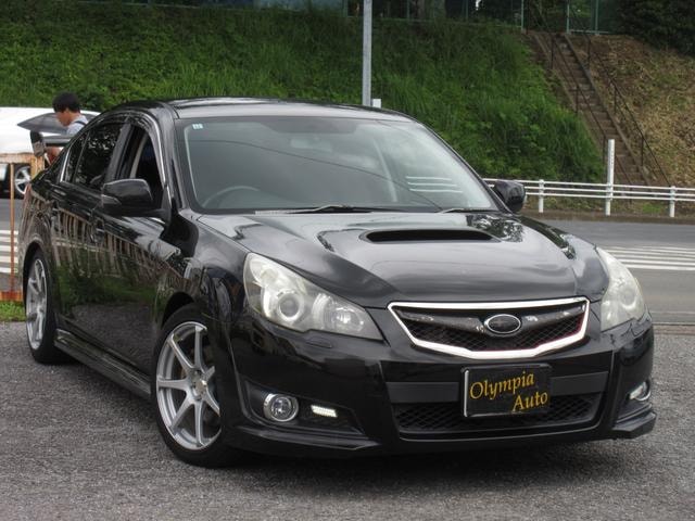 Subaru LEGACY B4 2011 — фото автомобиля 1