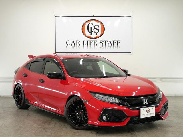 Honda CIVIC 2018 — фото автомобиля 1