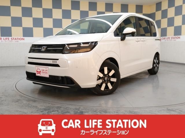 Honda FREED 2025 — фото автомобиля 1