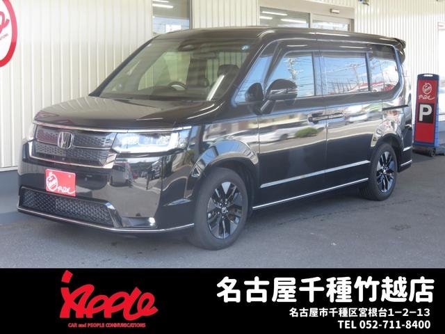 Honda STEPWAGON 2023 — фото автомобиля 1