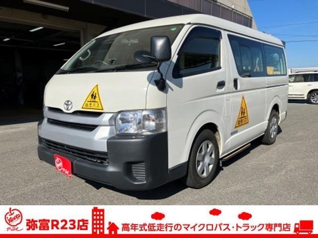 Toyota HIACE WAGON 2019 — фото автомобиля