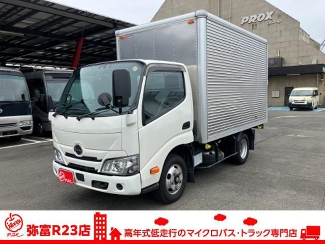 Hino DUTRO 2022 — фото автомобиля 1
