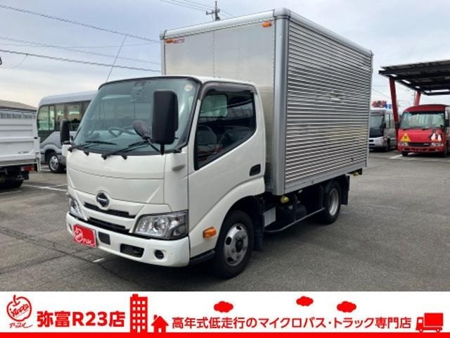 Hino DUTRO 2022 — фото автомобиля 1