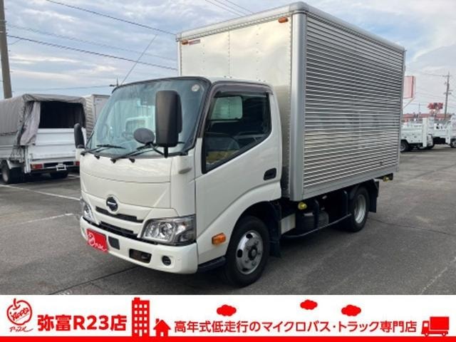 Hino DUTRO 2021 — фото автомобиля 1