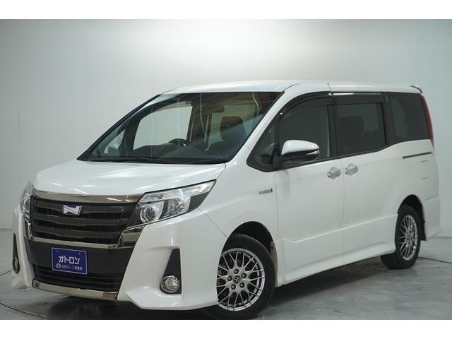 Toyota NOAH 2016 — фото автомобиля 1