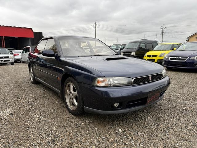 Subaru LEGACY 1994 — фото автомобиля 1