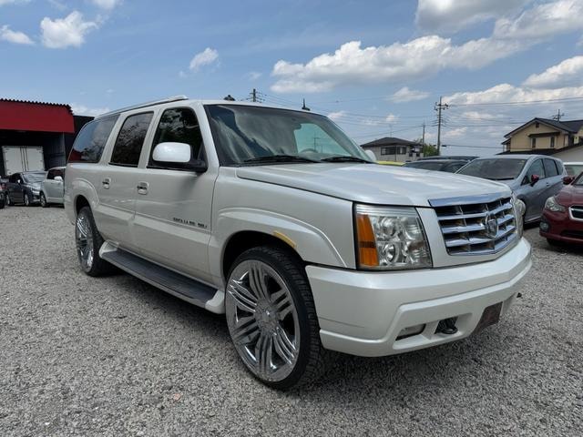 Cadillac ESCALADE 2008 — фото автомобиля 1